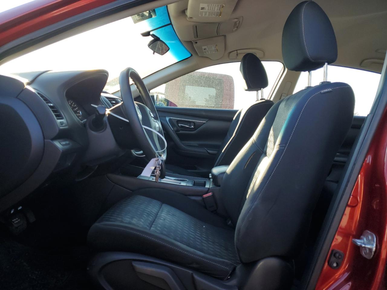 2017 Nissan Altima - Image 7