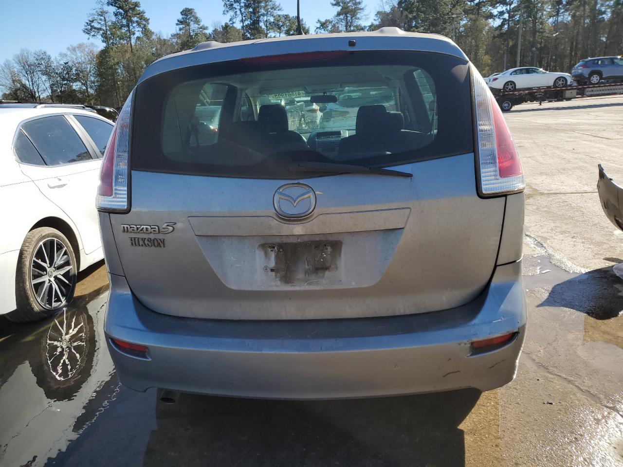 2010 Mazda 5 - Image 6
