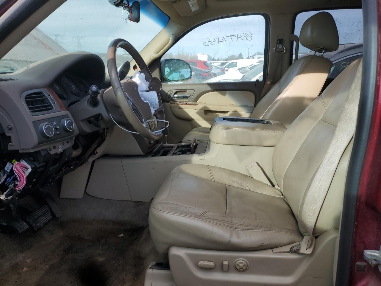 2010 Chevrolet Tahoe - Image 7