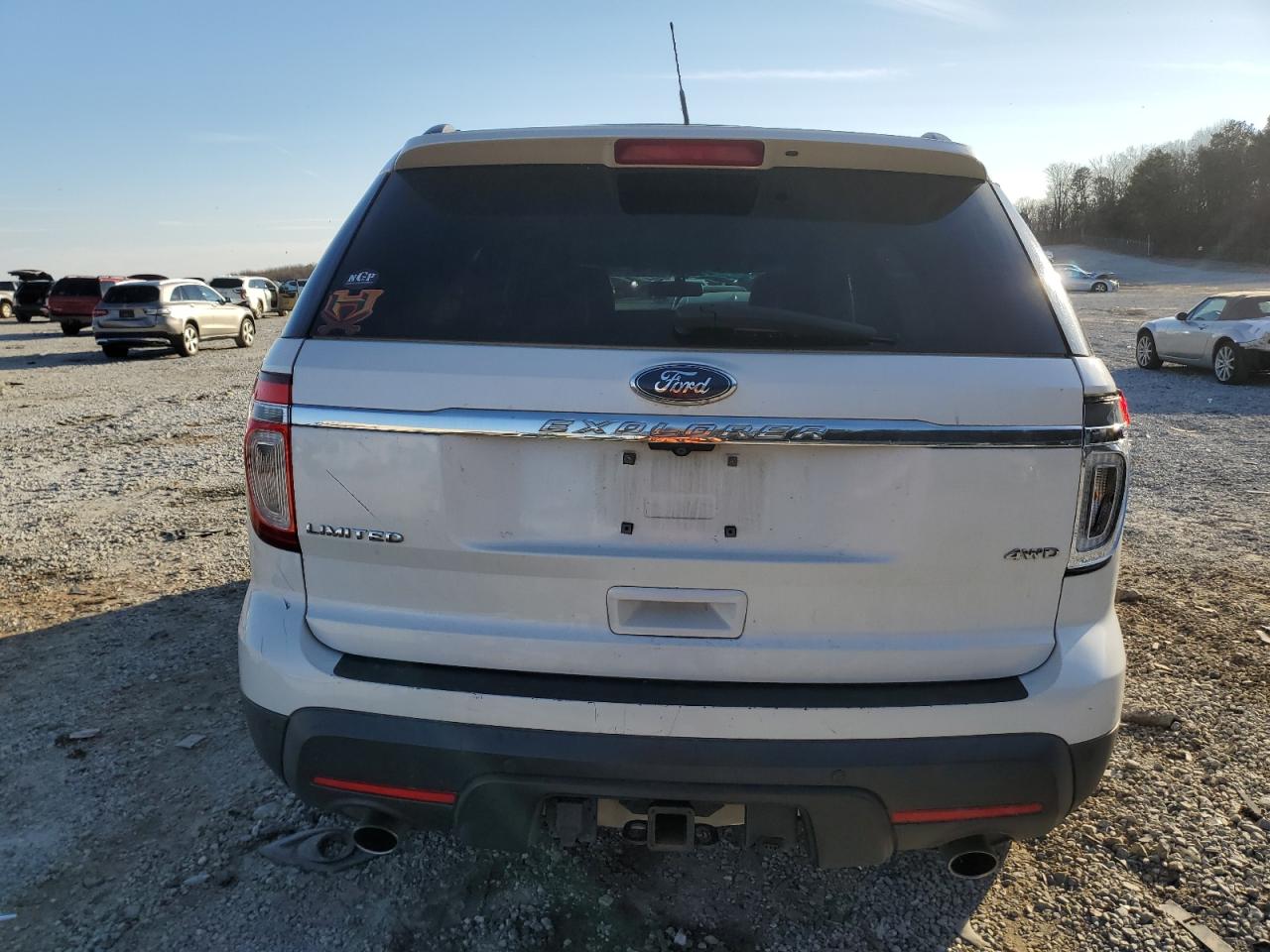 2011 Ford Explorer - Image 6