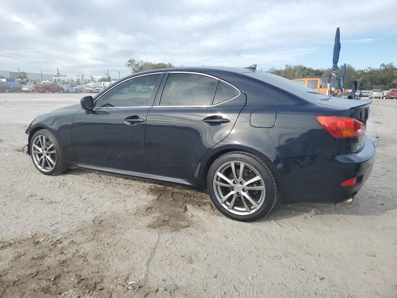 2008 Lexus IS - Image 2