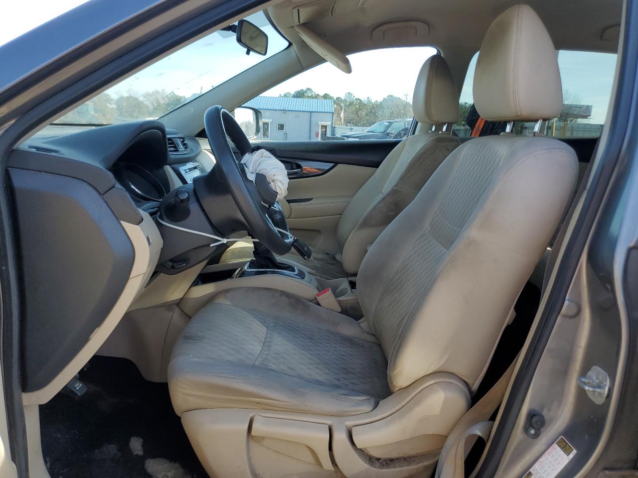 2017 Nissan Rogue - Image 7