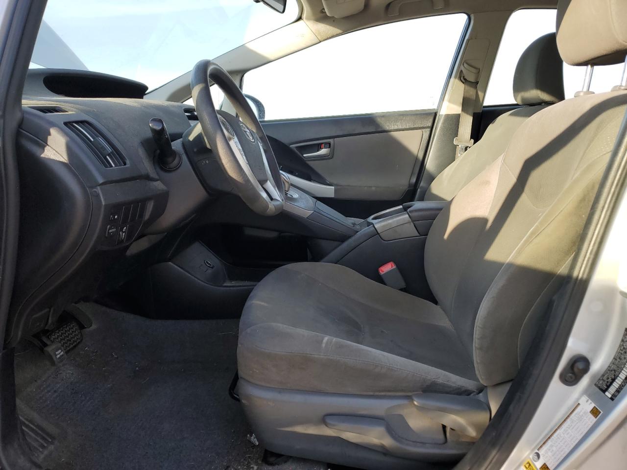 2012 Toyota Prius - Image 7