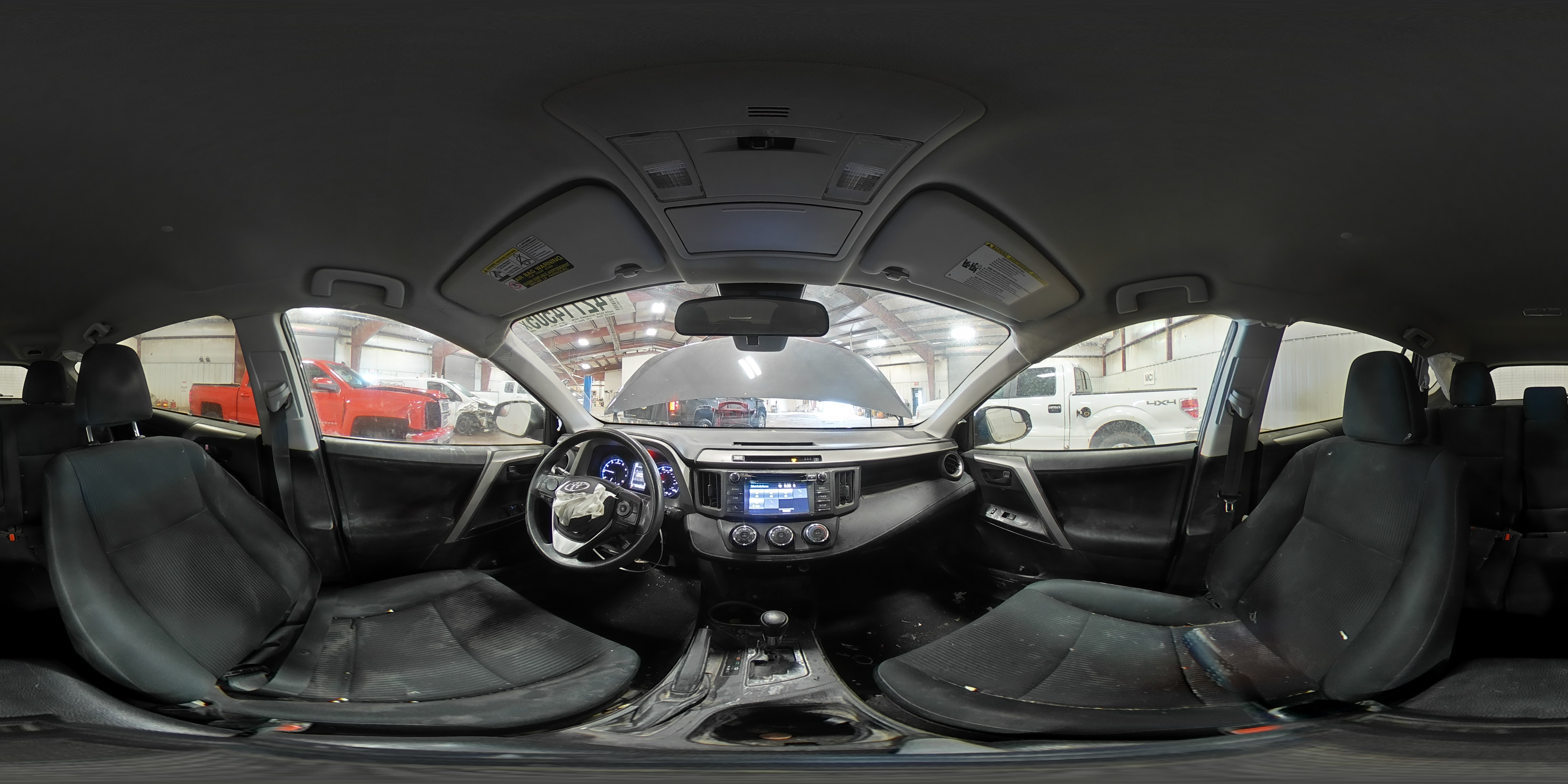 2017 Toyota RAV 4 - Image 14