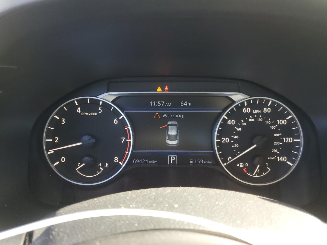 2021 Nissan Altima - Image 9