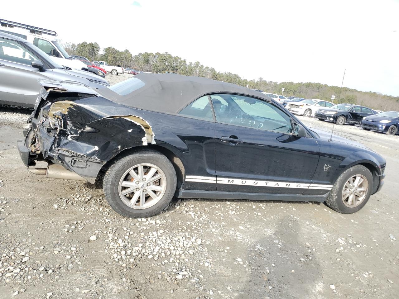 2009 Ford Mustang - Image 3