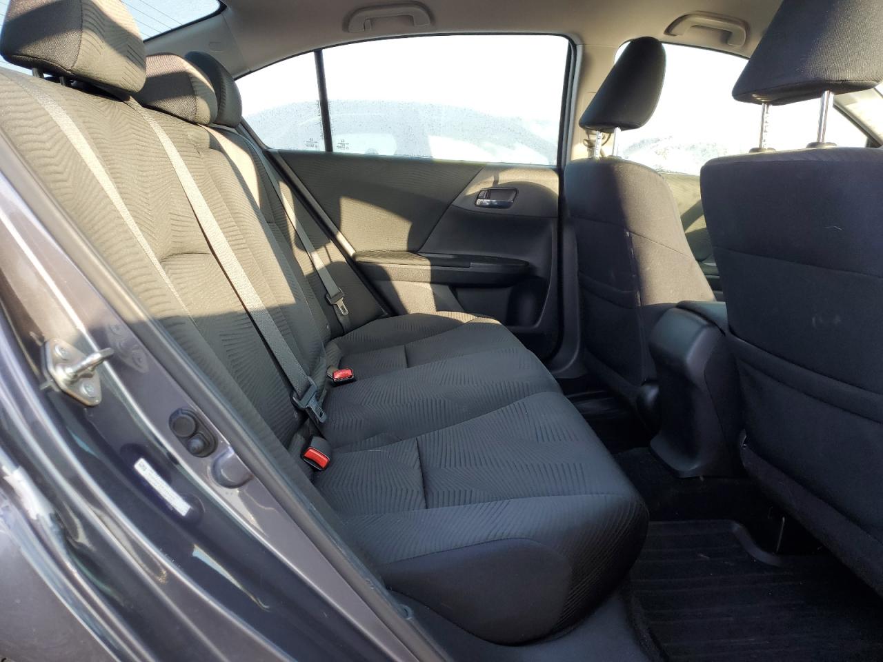2014 Honda Accord - Image 11