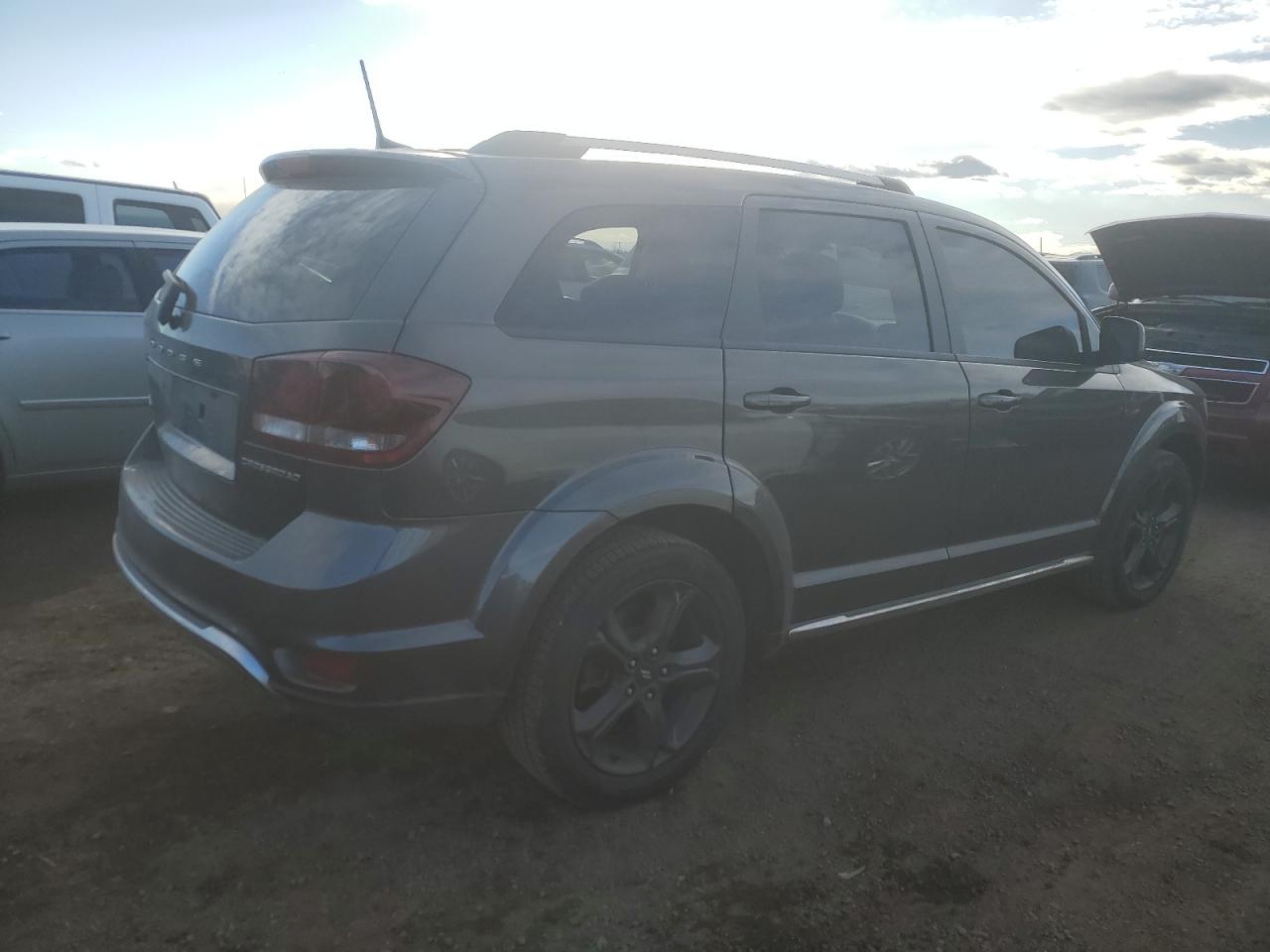 2018 Dodge Journey - Image 3