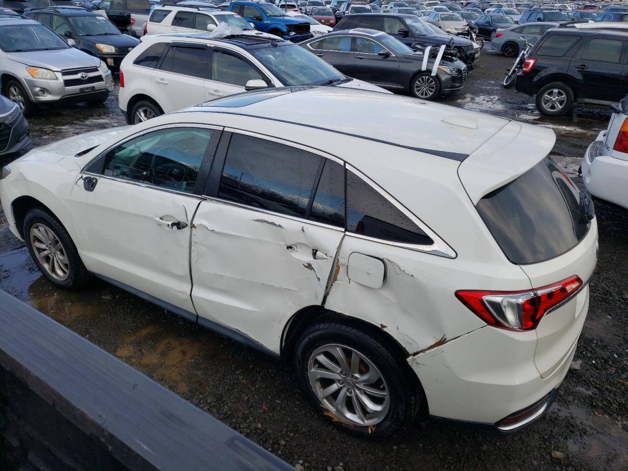 2018 Acura RDX - Image 2