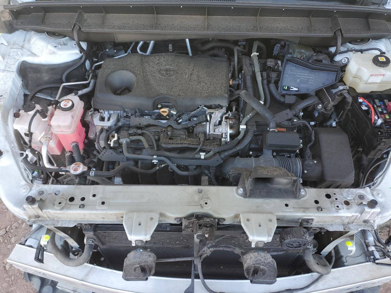 2021 Toyota Highlander - Image 12