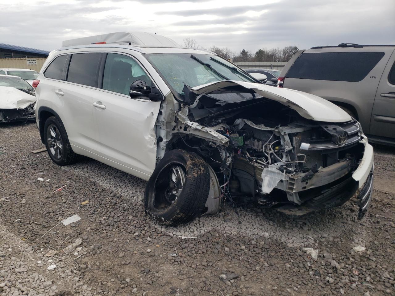 2019 Toyota Highlander - Image 4