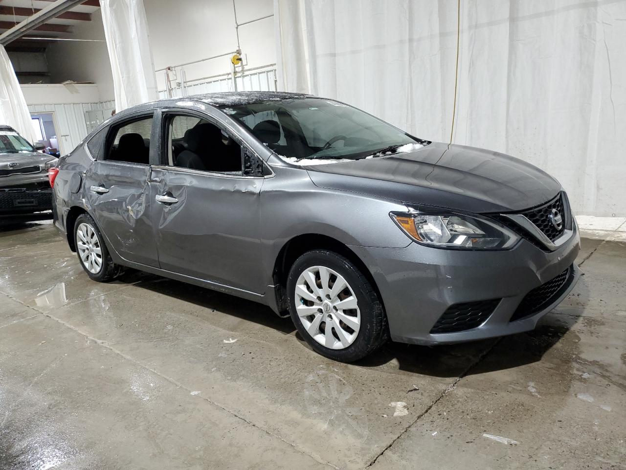 VIN 3N1AB7AP6JY319027 2018 NISSAN SENTRA no.4