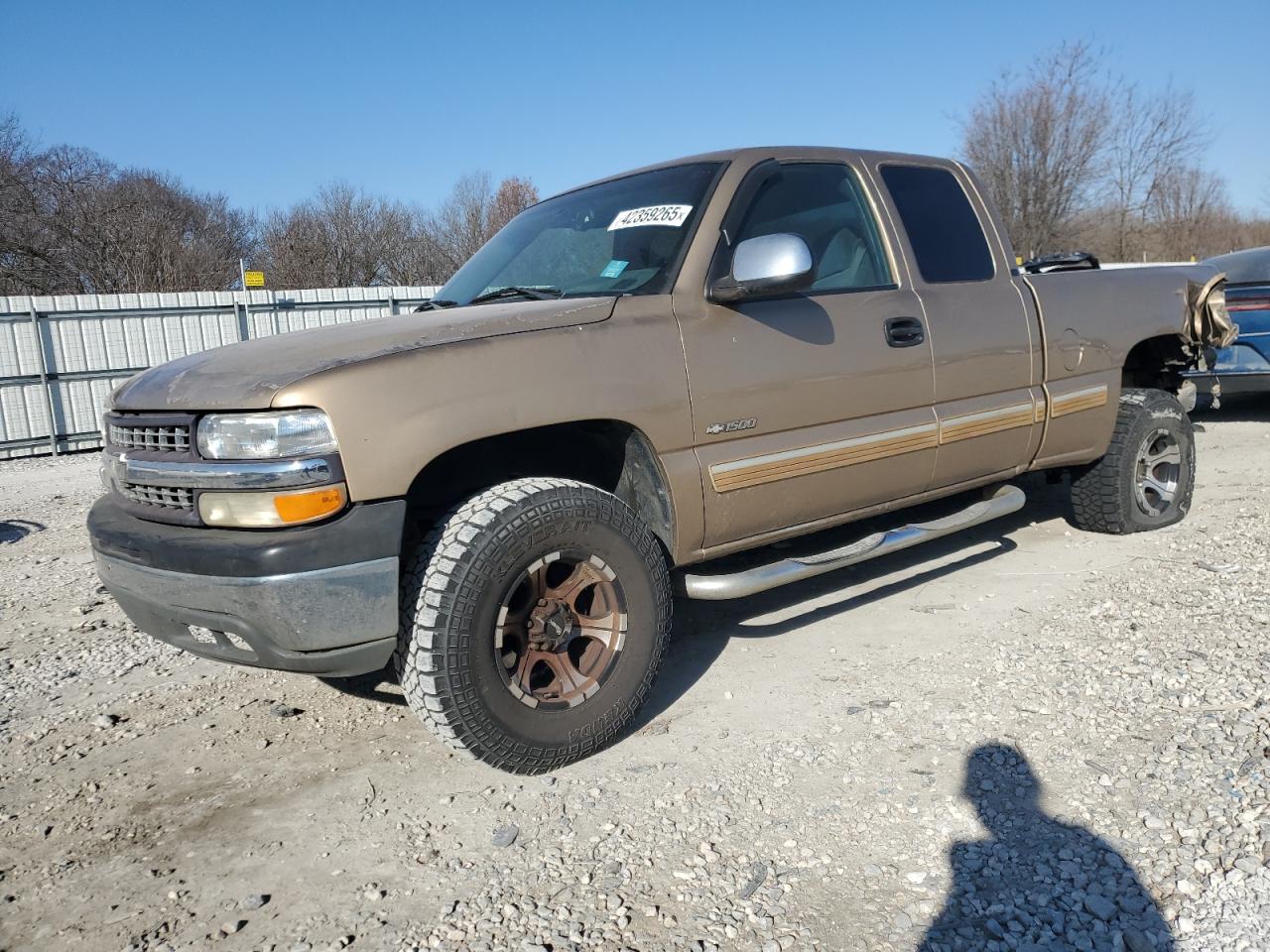 2001 Chevrolet Silverado - Image 1