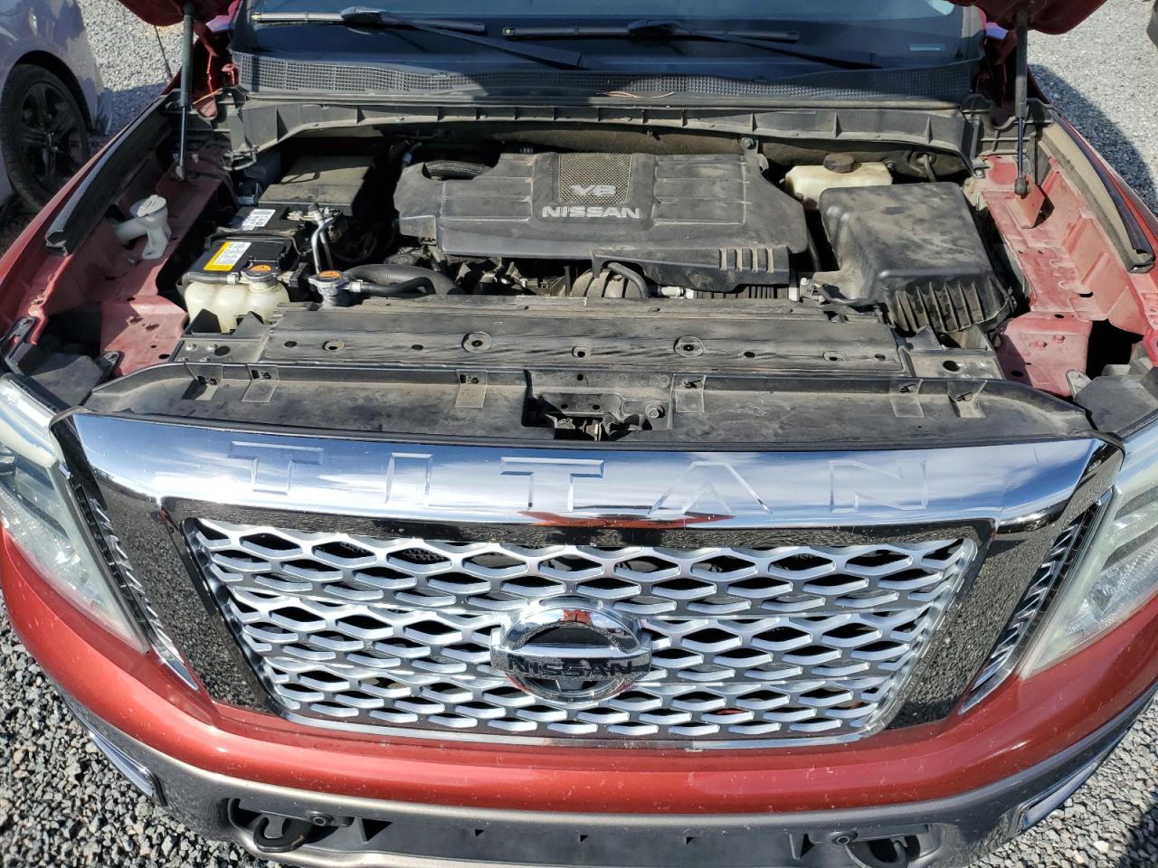 2017 Nissan Titan - Image 11