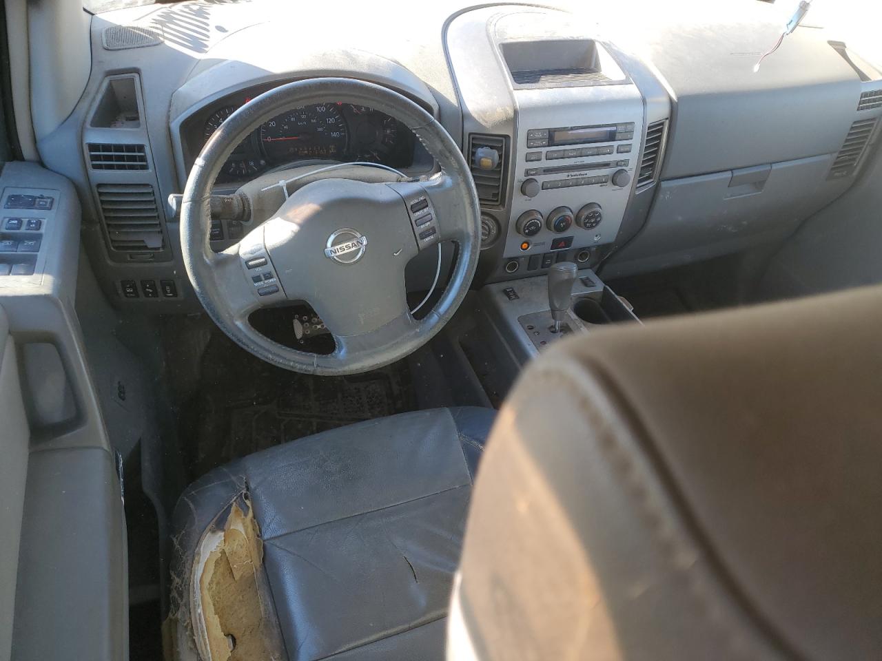 2005 Nissan Titan - Image 8