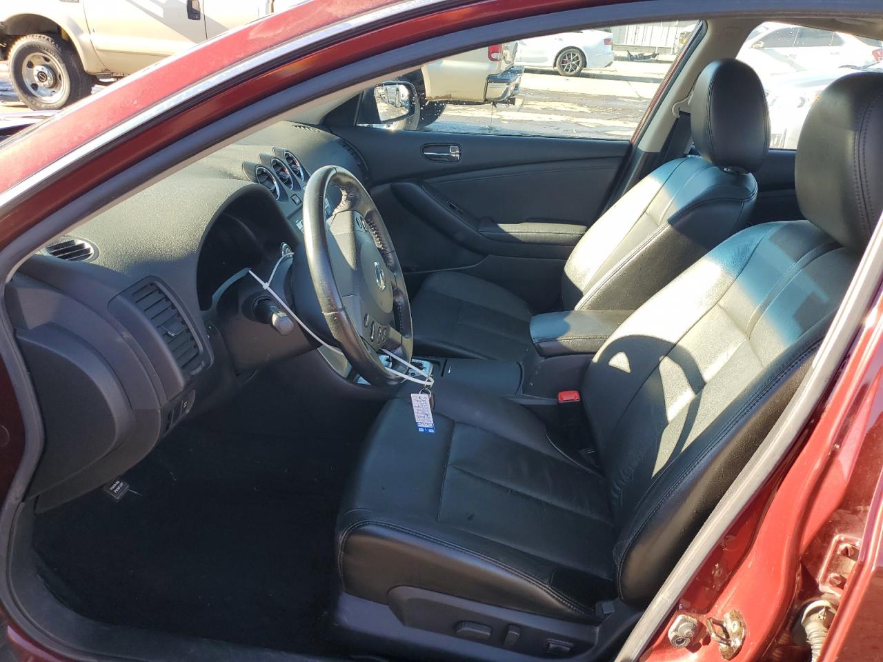2010 Nissan Altima - Image 7
