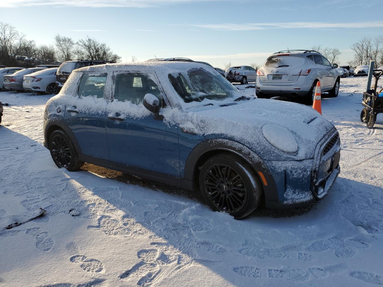 2022 MINI Cooper - Image 4