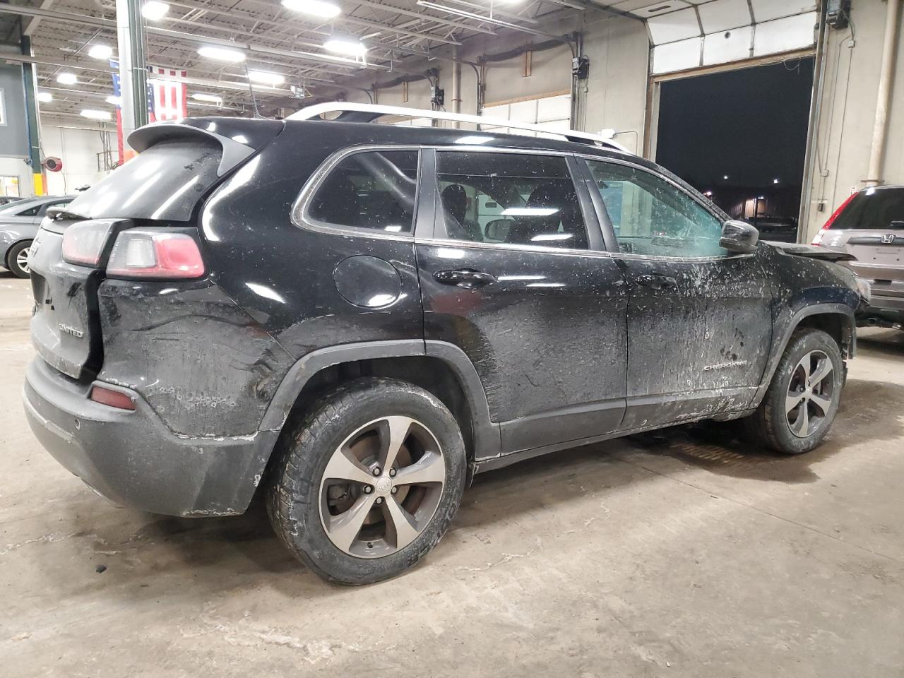 2019 Jeep Grand Cherokee - Image 3