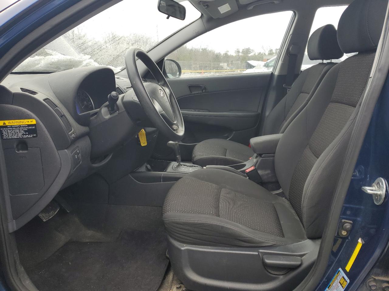 2012 Hyundai Elantra - Image 7