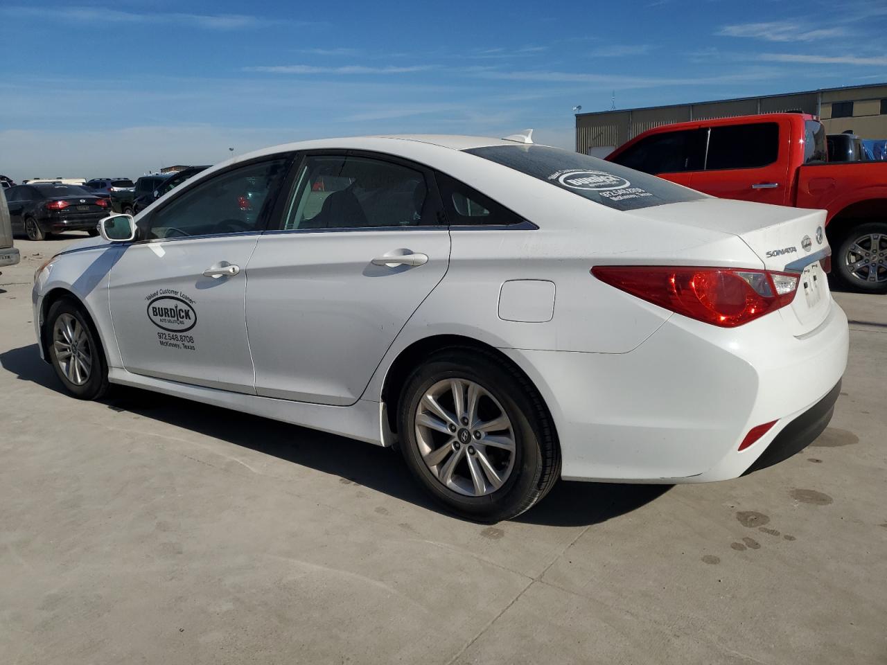 2014 Hyundai Sonata - Image 2