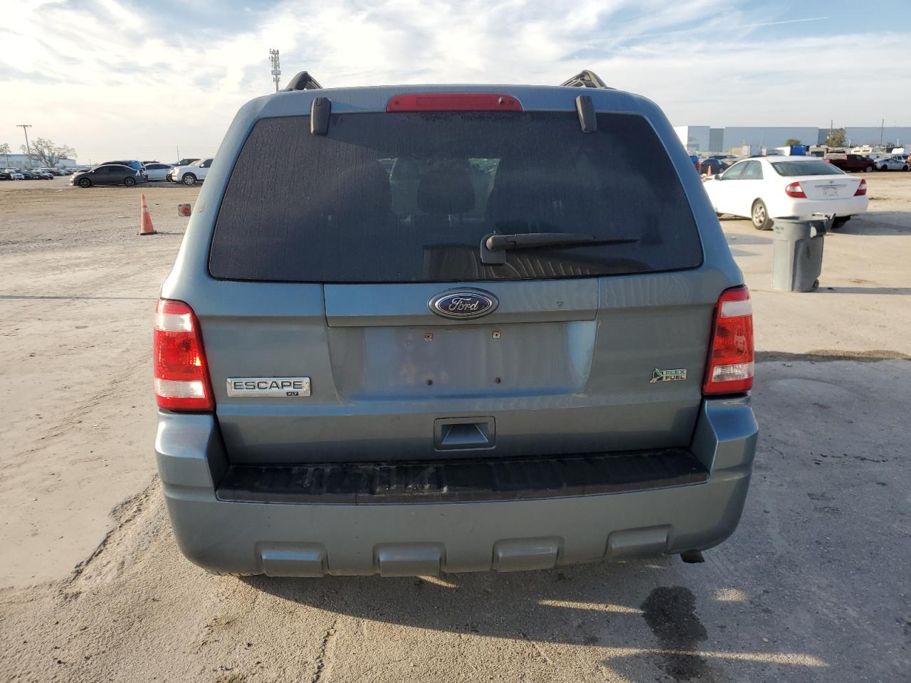 2010 Ford Escape - Image 6