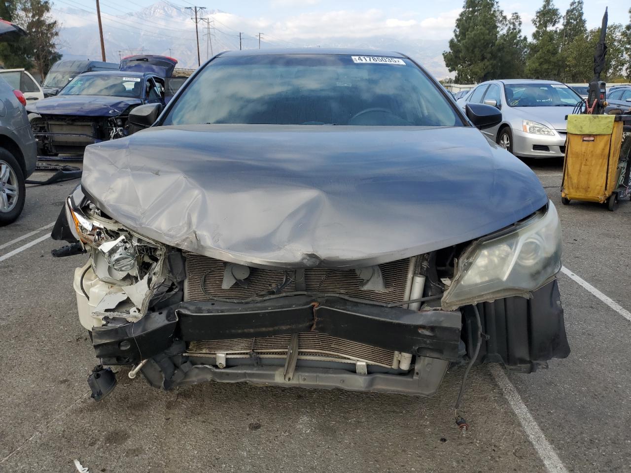2014 Toyota Camry - Image 5