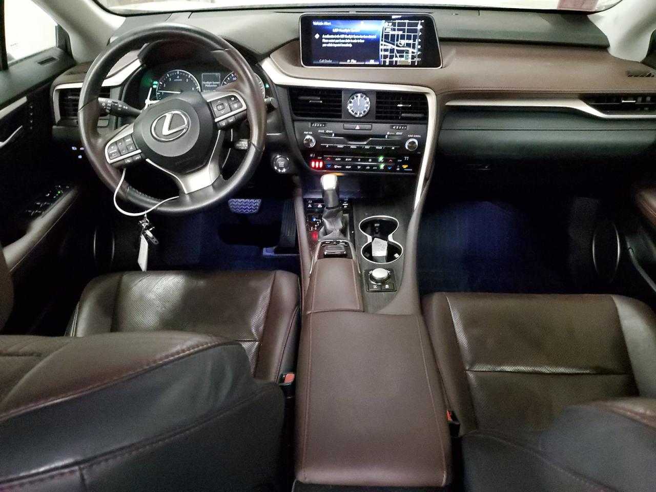 2017 Lexus RX - Image 8