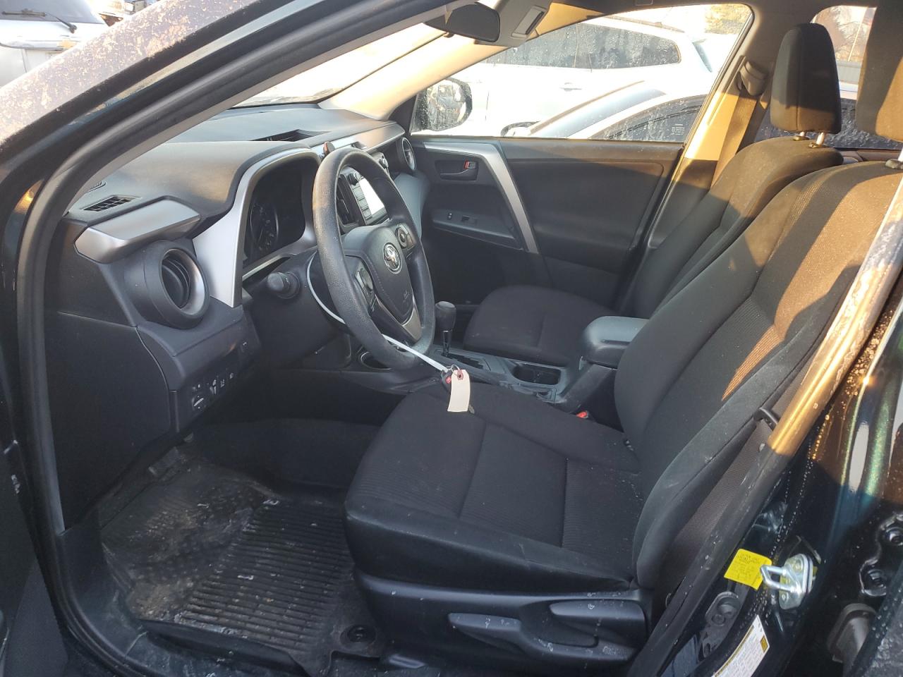 2017 Toyota RAV 4 - Image 7