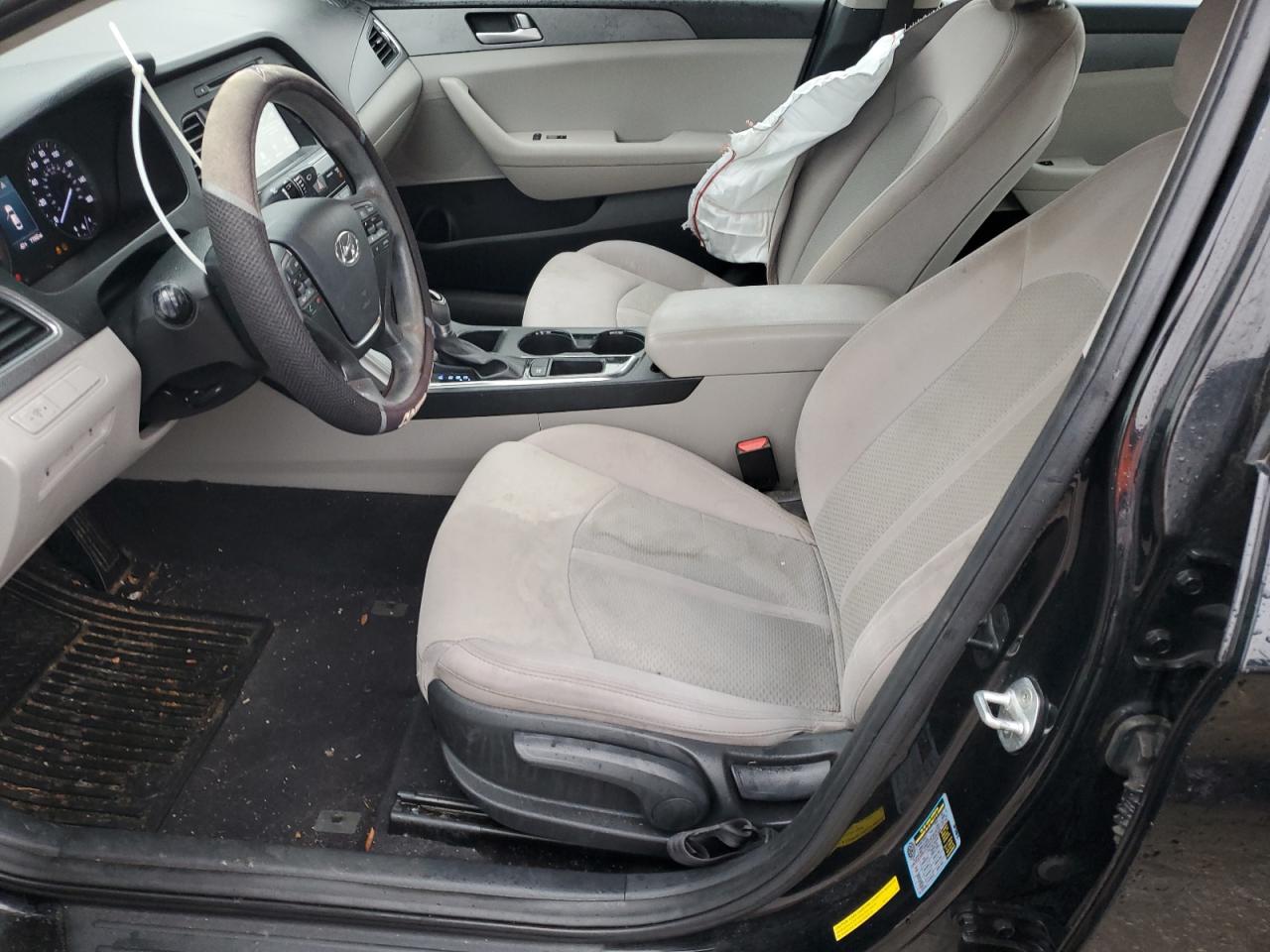 2016 Hyundai Sonata - Image 7
