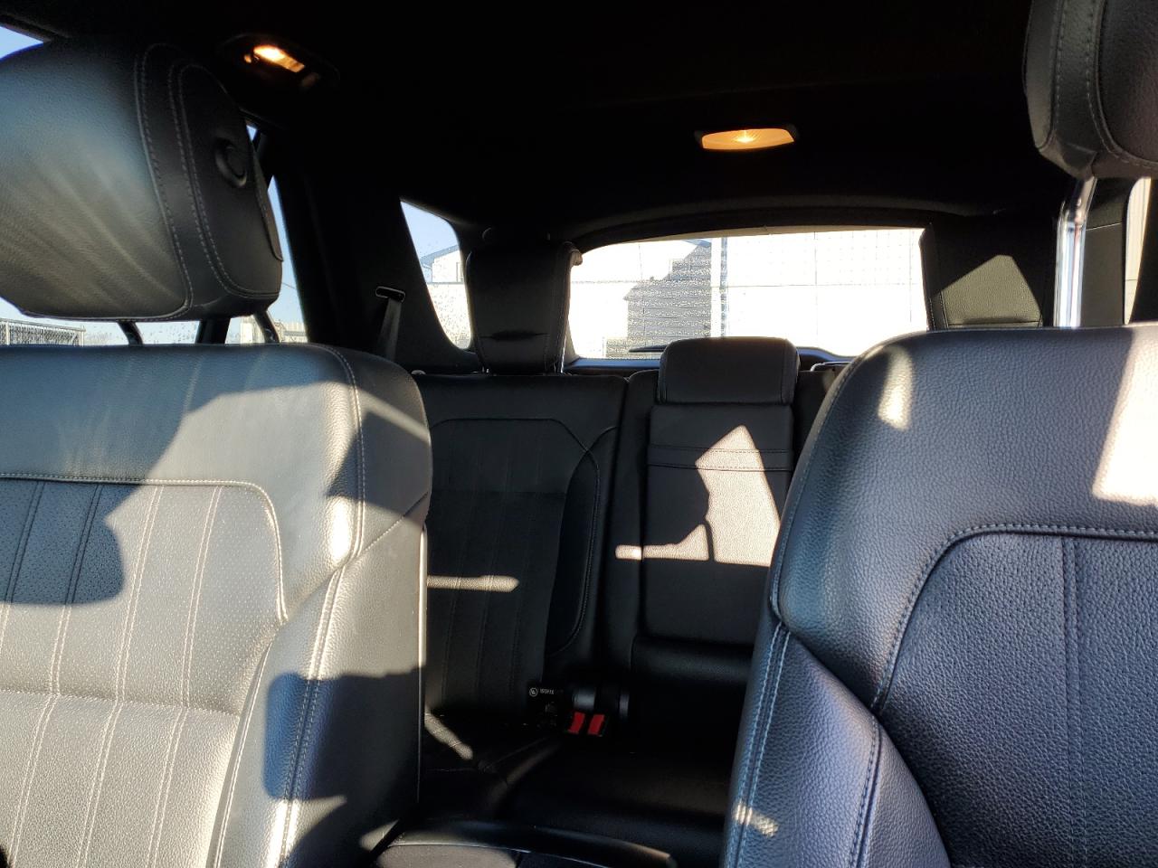 2018 Mercedes-Benz GLE - Image 10