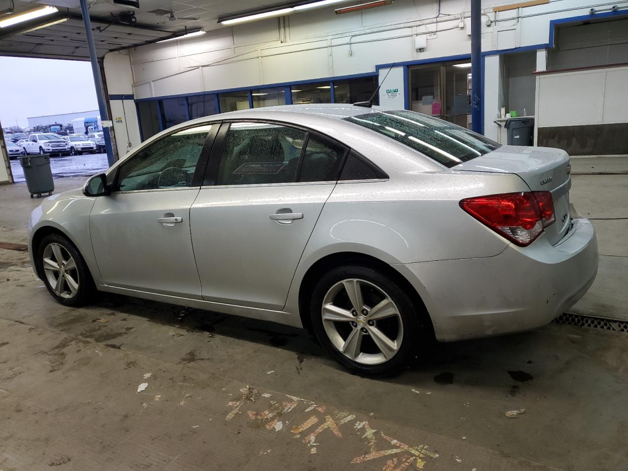 VIN 1G1PE5SB2E7379117 2014 CHEVROLET CRUZE no.2