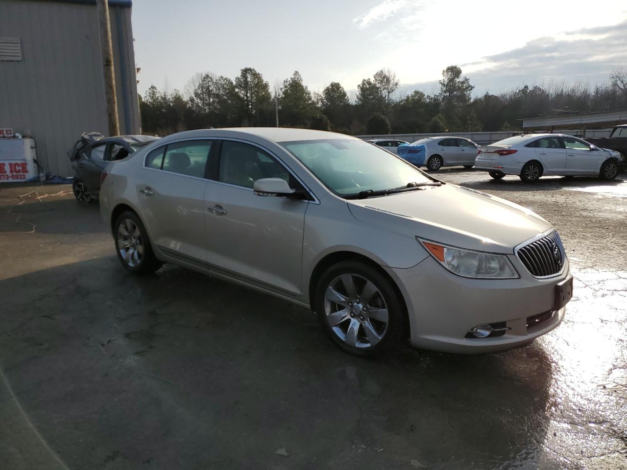 2013 Buick LaCrosse - Image 4