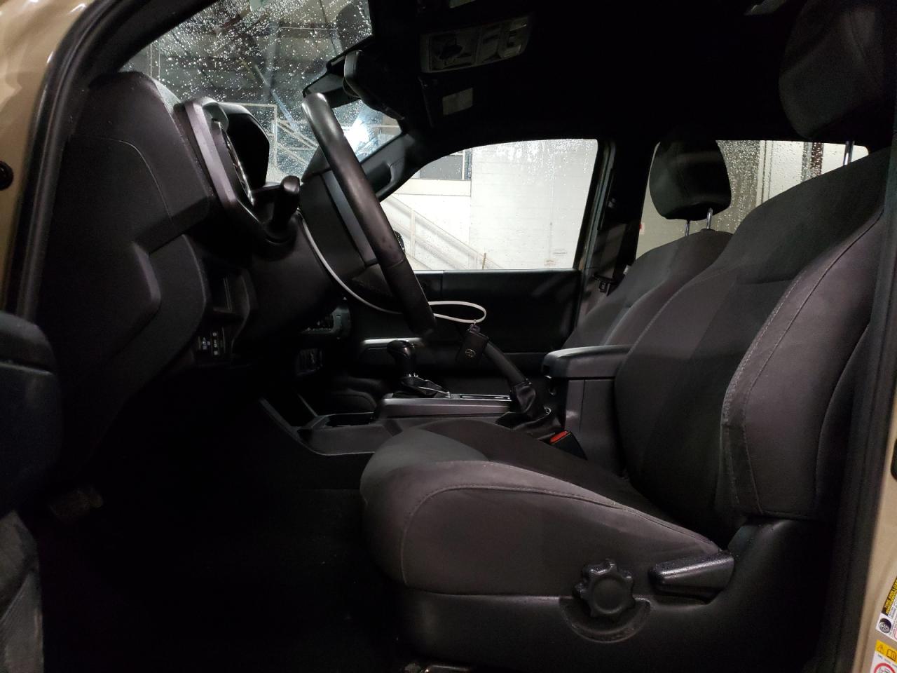 2018 Toyota Tacoma - Image 7