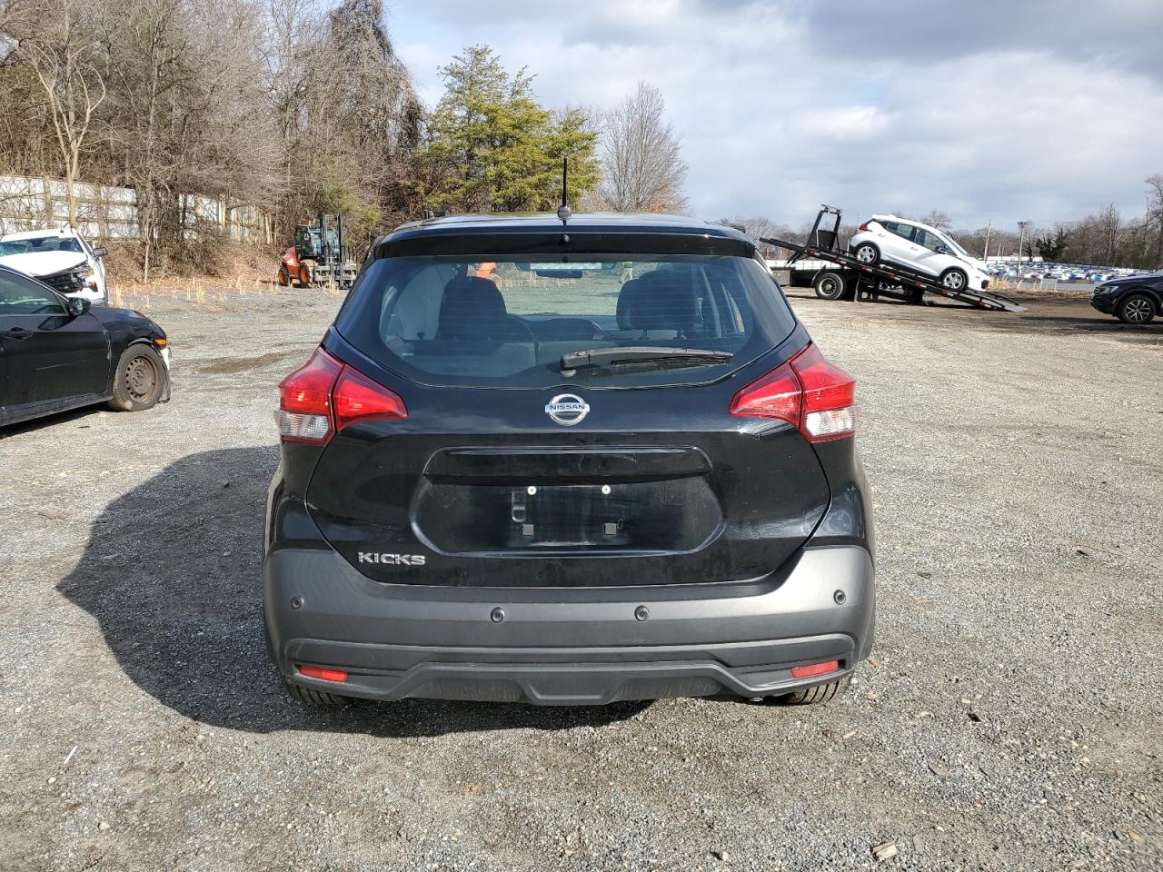 2020 Nissan Kicks - Image 6