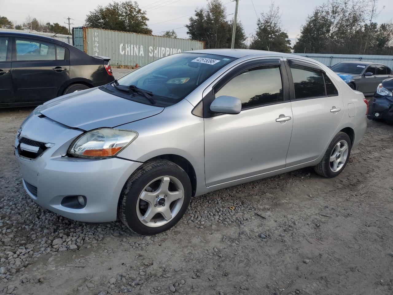 2008 Toyota Yaris - Image 1
