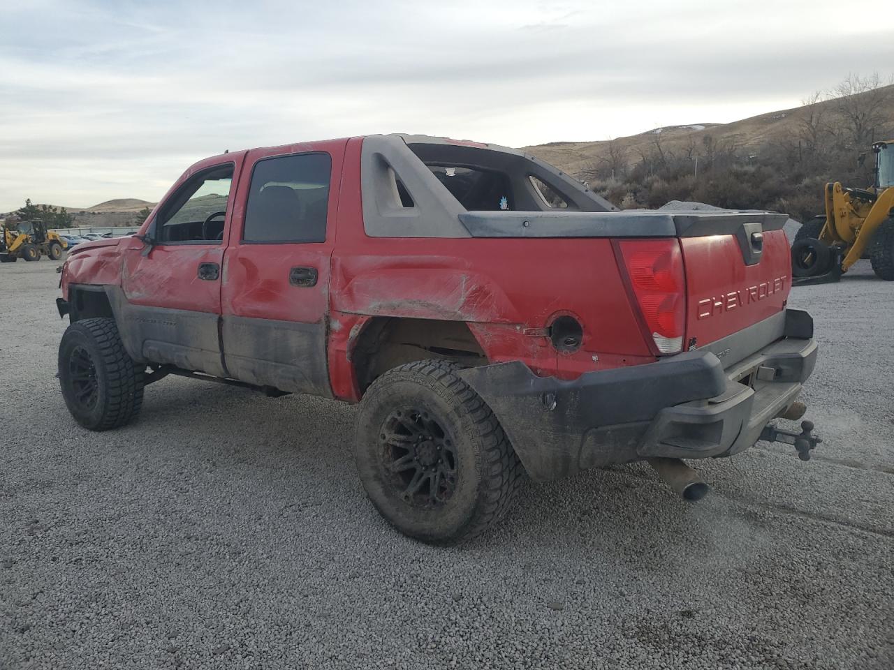 2006 Chevrolet Avalanche - Image 2
