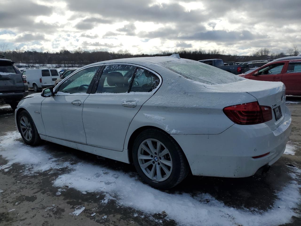 VIN WBA5A7C50GG149395 2016 BMW 5 SERIES no.2