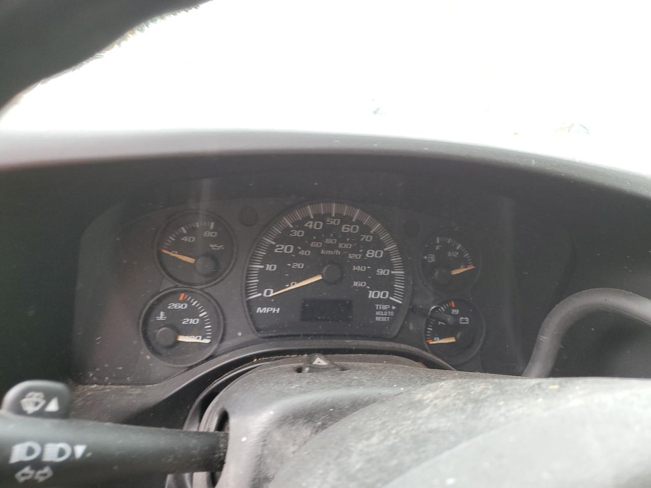 2005 Chevrolet Express G1500 VIN: 1GCFG15X051168059 Lot: 88302095