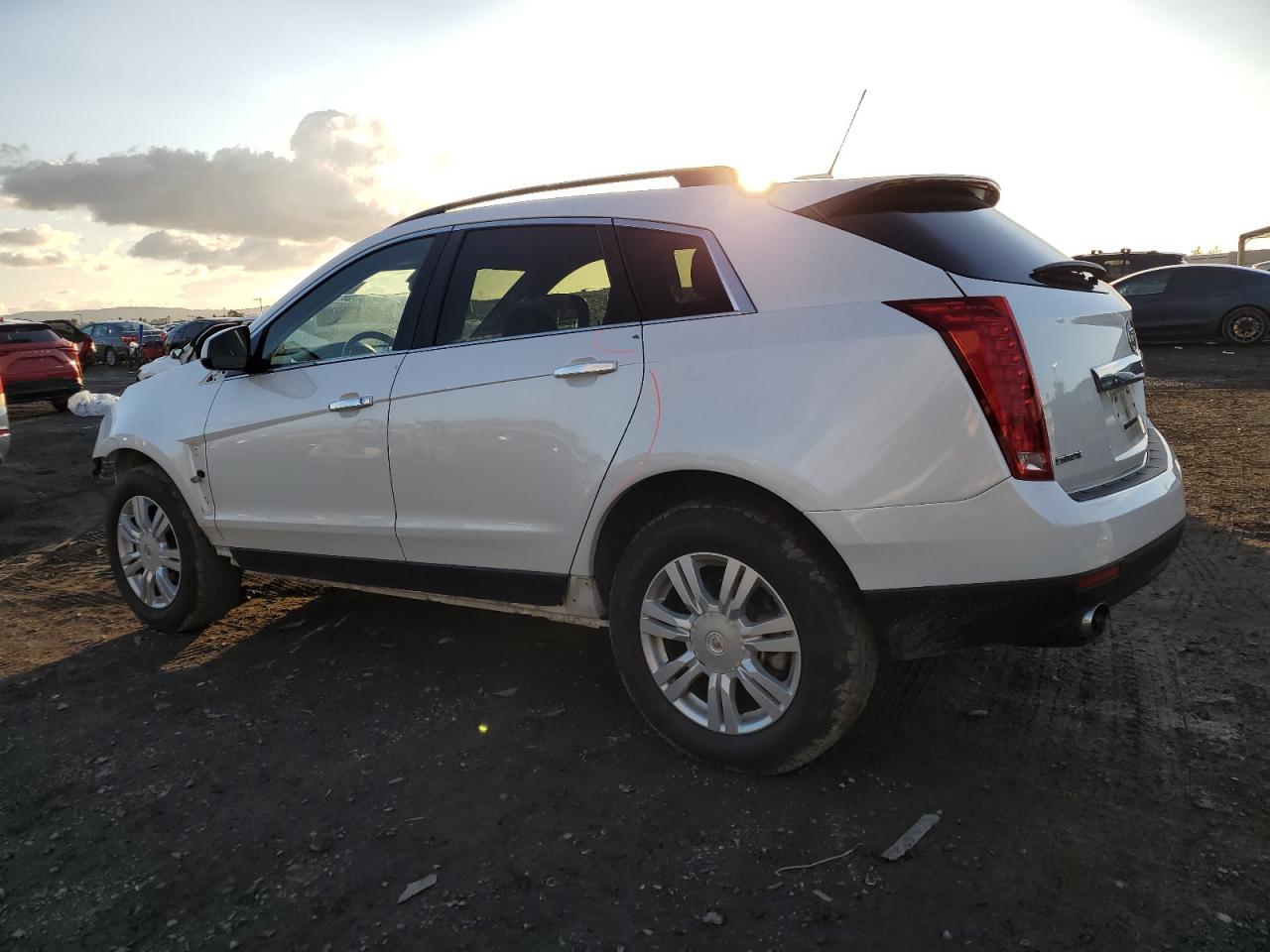 2015 Cadillac SRX - Image 2