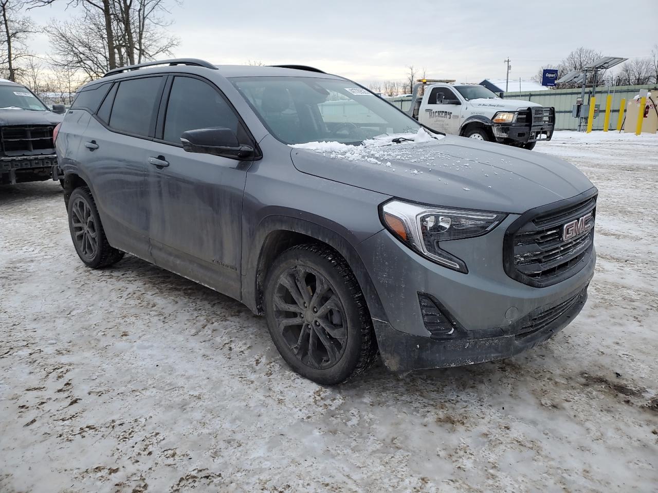 2020 GMC Terrain - Image 4