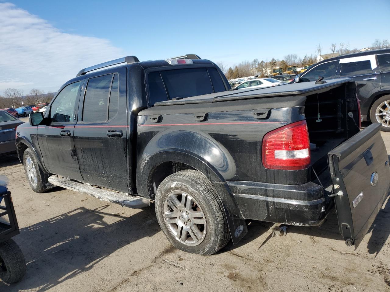 2008 Ford Explorer - Image 2