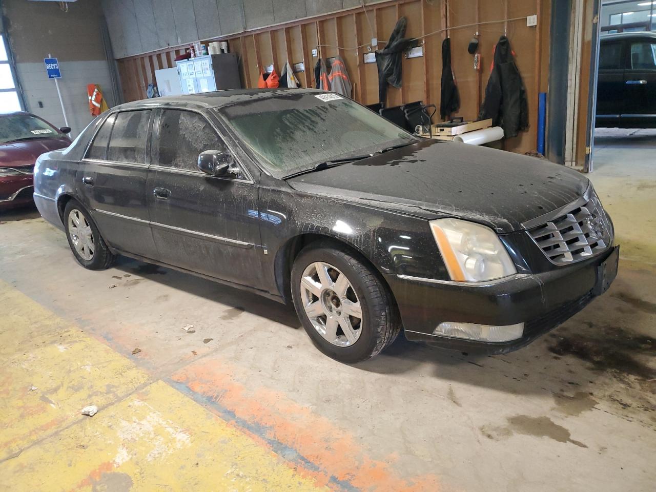 2007 Cadillac DTS - Image 4