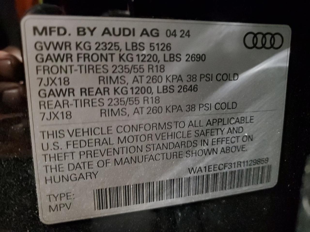 2024 Audi Q3 - Image 12