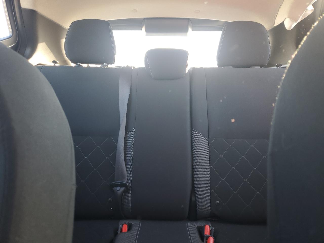 2020 Nissan Kicks - Image 10