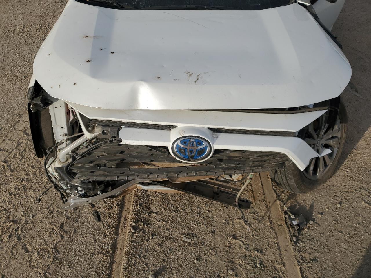 2022 Toyota RAV 4 - Image 12
