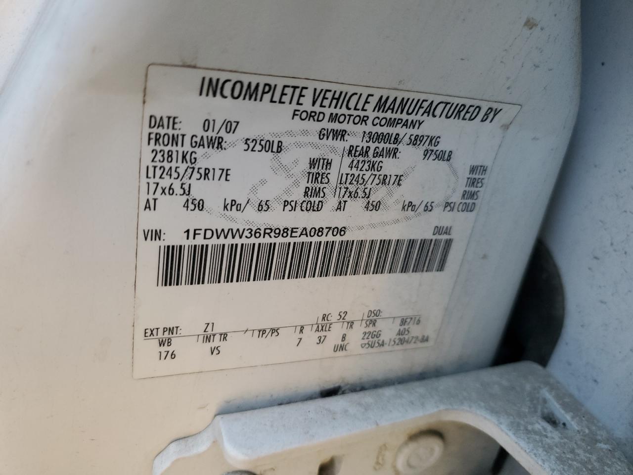 2008 Ford F350 - Image 13