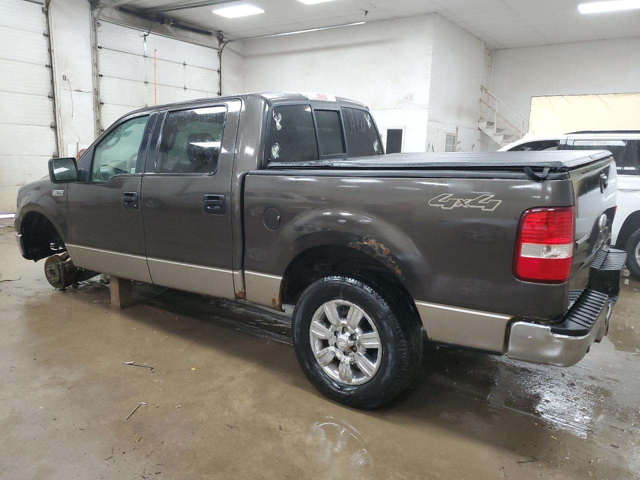 2006 Ford F-150 - Image 2