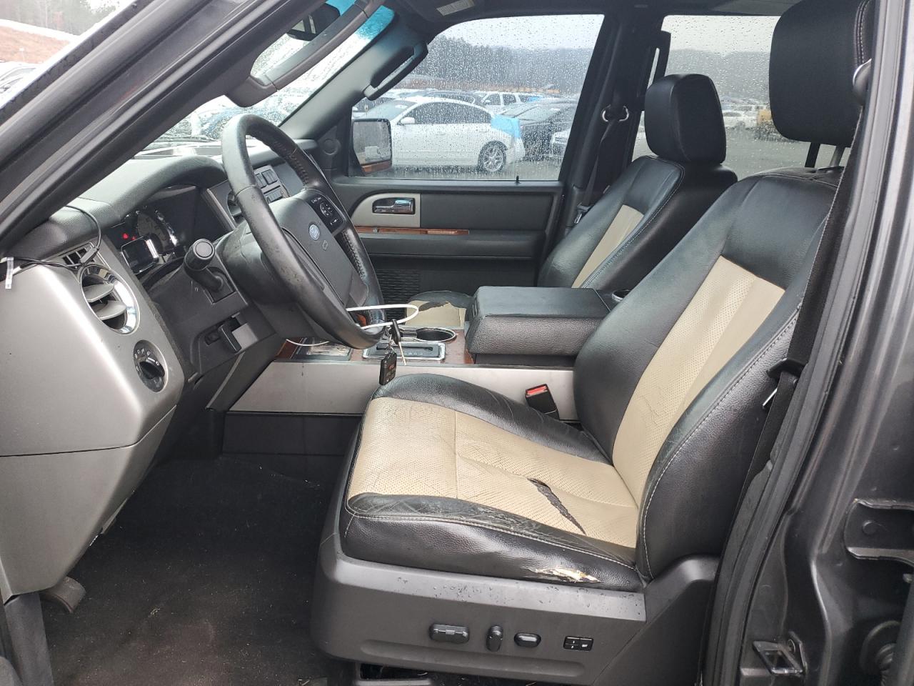 2007 Ford Expedition - Image 7