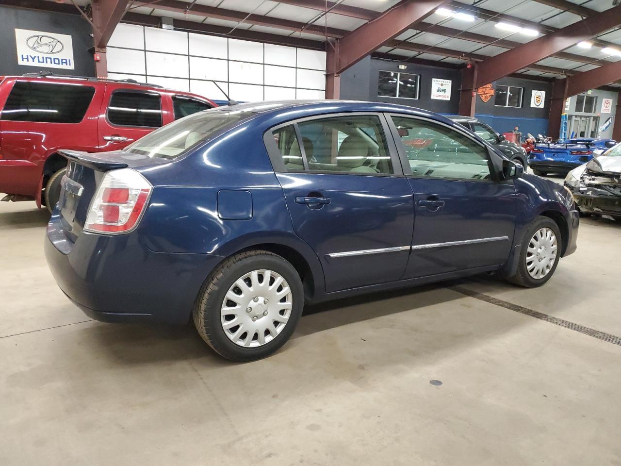 2012 Nissan Sentra - Image 3