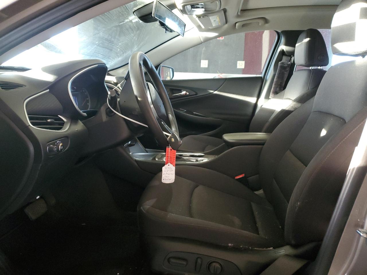 2023 Chevrolet Malibu - Image 7